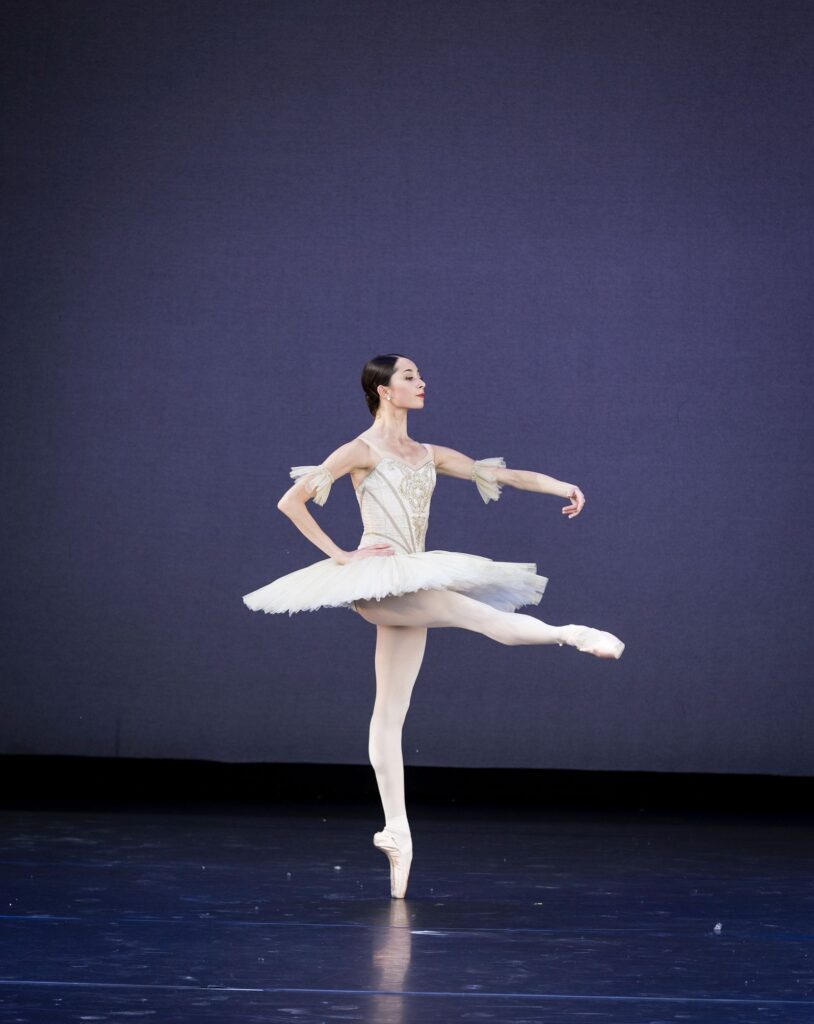 Grand Pas Classique with Victor Caixeta, Photo by Angela Sterling