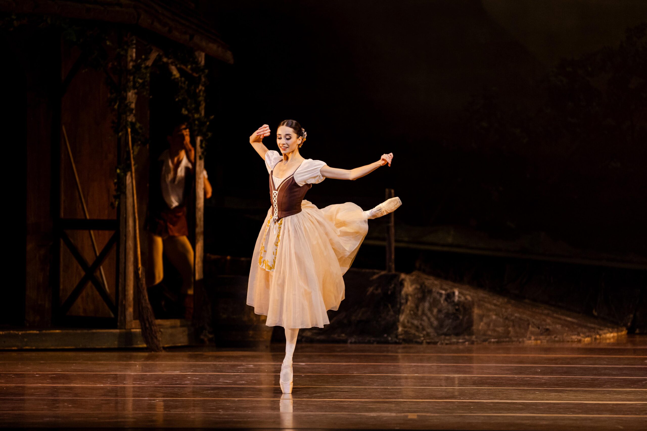 Peter Wright’s Giselle, Photo by Sergi Panizo, Bayerisches Staatsballett, with jakobfeyferlik