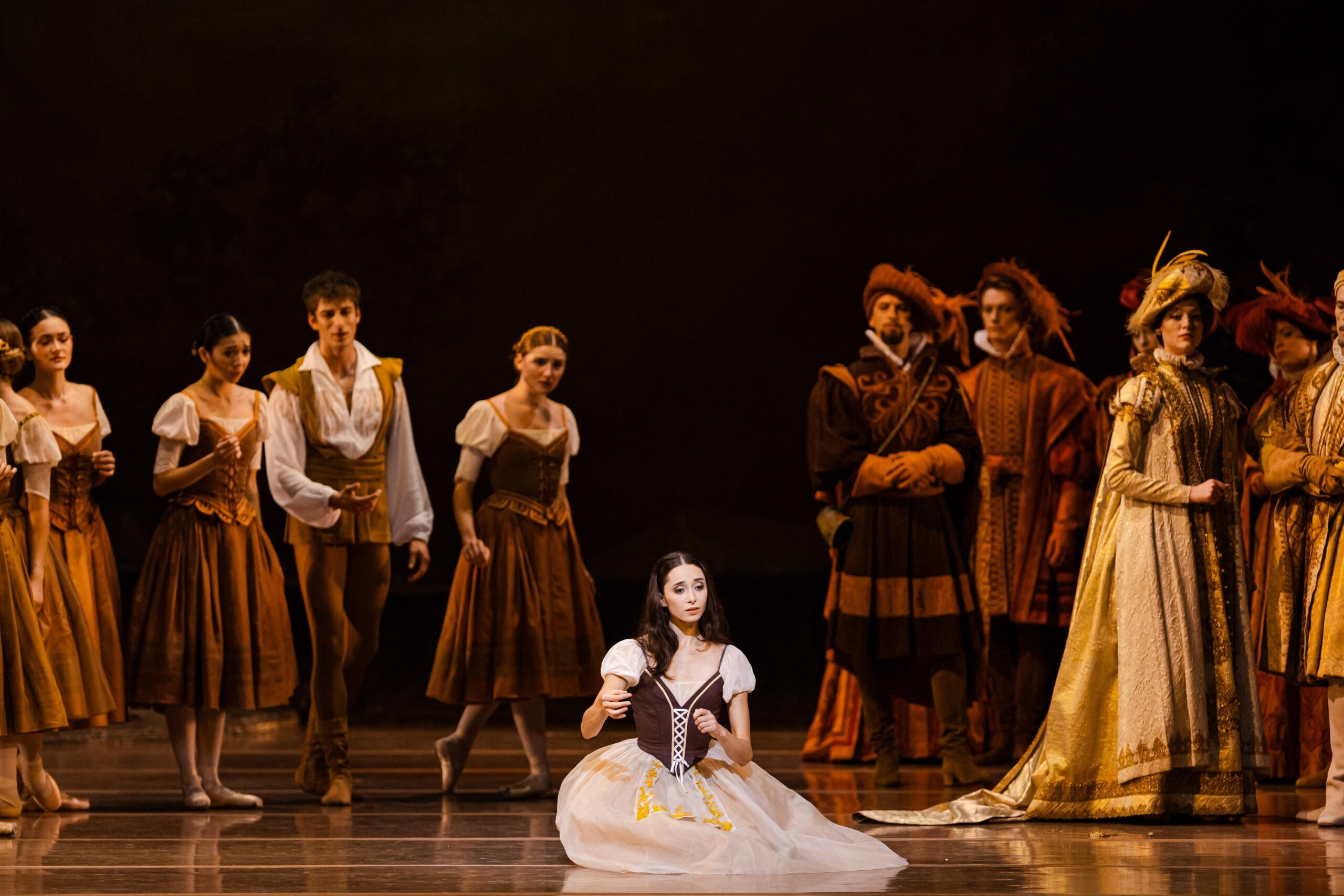 Peter Wright’s Giselle, Photo by Sergi Panizo